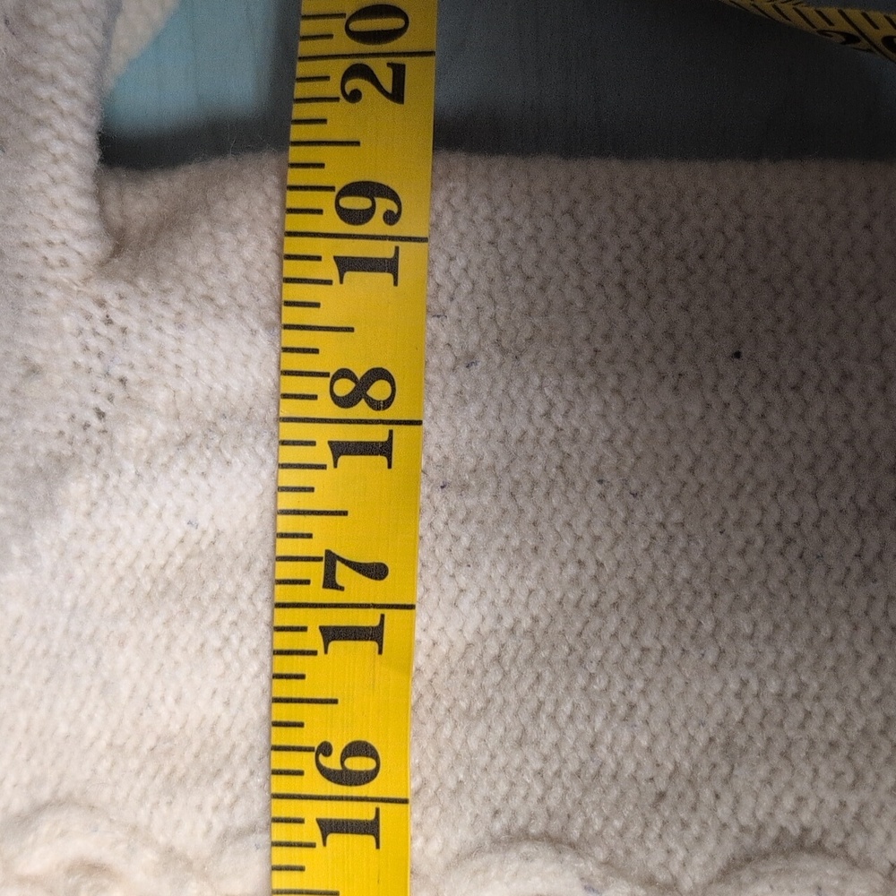 Pendleton Wool Blend Beige Sweater. - image 6